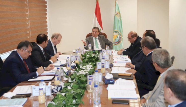 "فاروق"تطوير جمعيات الاصلاح الزراعي والبداية ب"٤٢" جمعية خلال عام