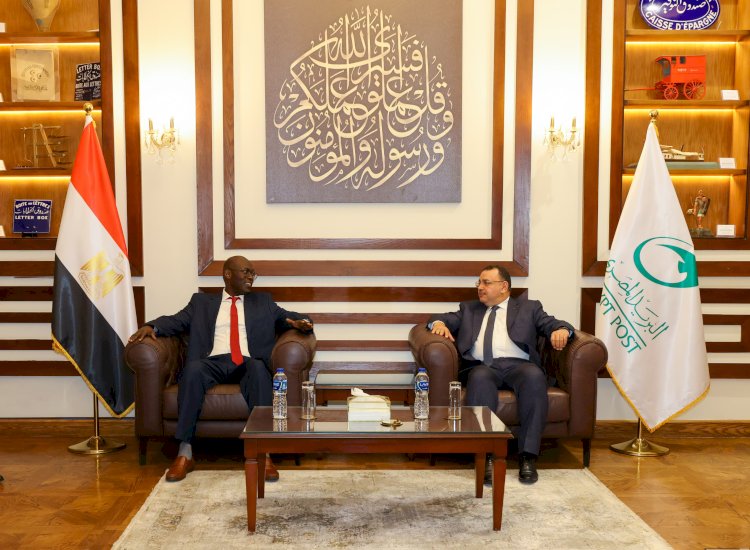 رئيس البريد المصري يستقبل المدير العام للبريد السوداني لبحث أوجه التعاون المشترك