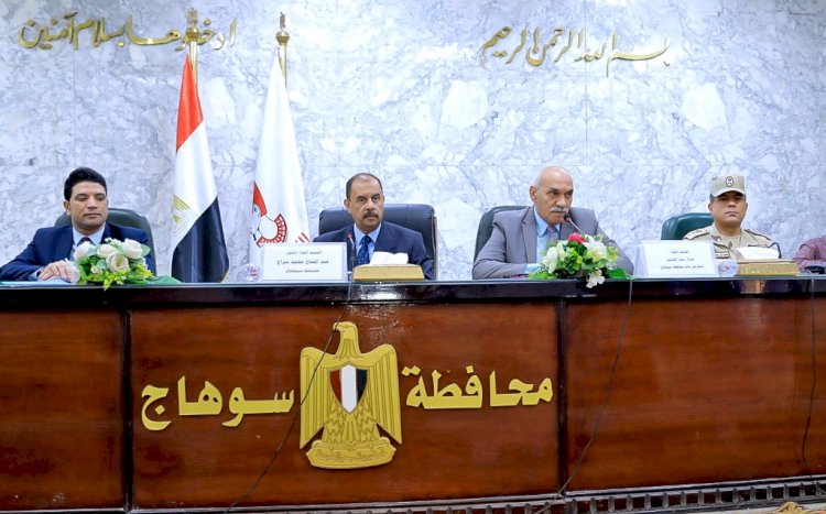 "سراج"يشدد علي انهاء ملف التصالح علي مخالفات البناء والتصدي للتعدي علي الاراضي الزراعية