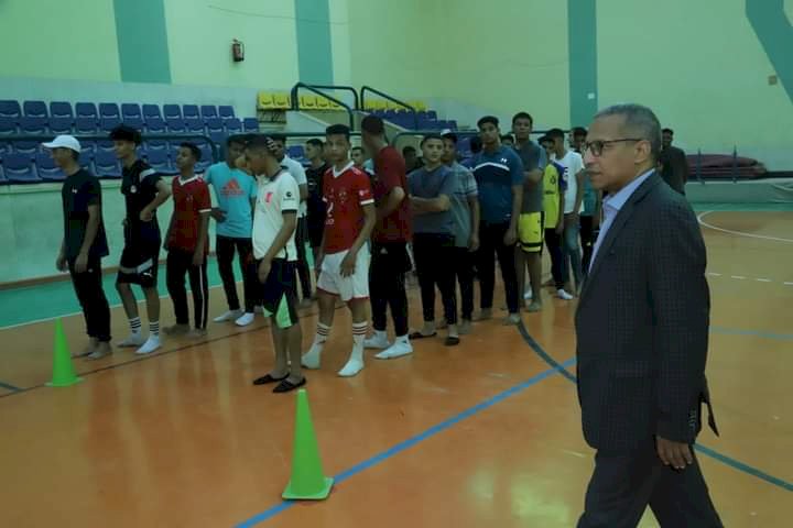 نائب رئيس جامعة جنوب الوادي يتفقد اختبارات القدرات بكلية التربية الرياضية