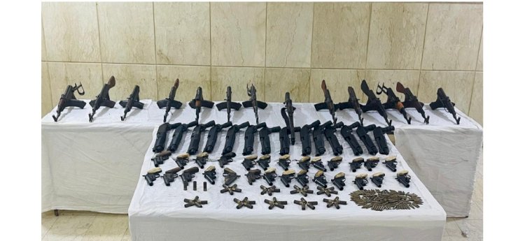 القبض علي تجار المخدرات والاسلحة والهاربين من احكام بدمياط واسوان واسيوط