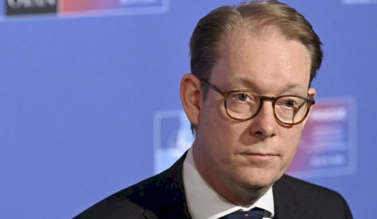 وزير خارجية السويد : أدعو السويديين في لبنان إلى مغادرة البلاد بأي وسيلة ممكنة