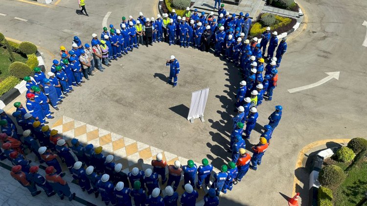 تنفيذ وقفة السلامة"sAfety stand down" بجمع شركات البترول لتوعية العاملين من اي مخاطر