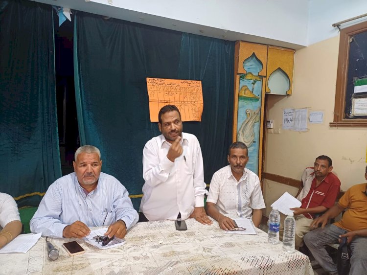 تعليم ابوتشت يبحث اليات تقليل كثافة الفصول العالية وسد العجز في صفوف المعلمين