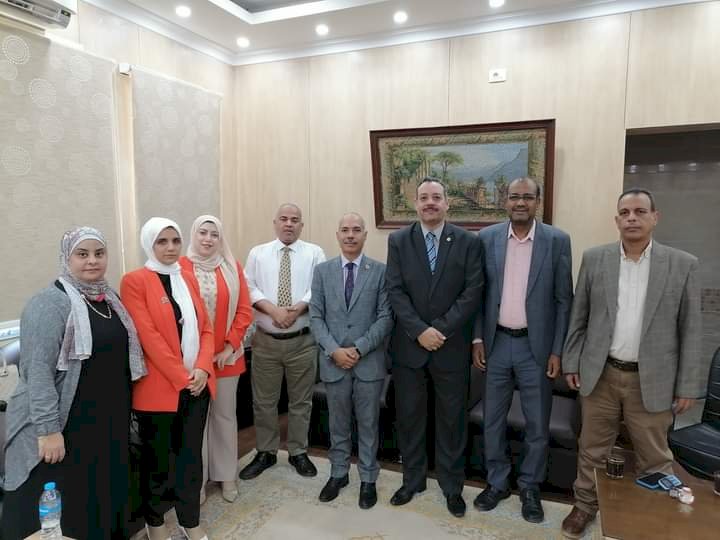 لجنة اعتماد مركز التدريب بالجامعات المصرية  تتفقد مركز تدريب جامعة أسوان