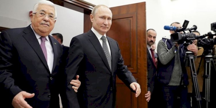 برنامج مكثف لمحمود عباس أثناء زيارته إلى موسكو والتشاور فيما يحدث في غزة