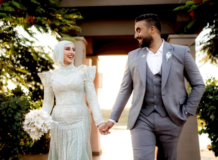 روان عمرو تحتفل بخطوبتها من كابتن بحار في حفل أسطوري