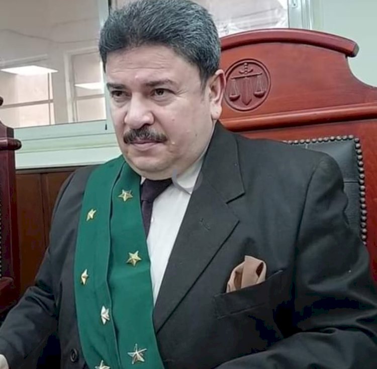 السجن المشدد لمعاون خدمات مستشفى دسوق  آخر قاما بتزوير أوراق حكومية