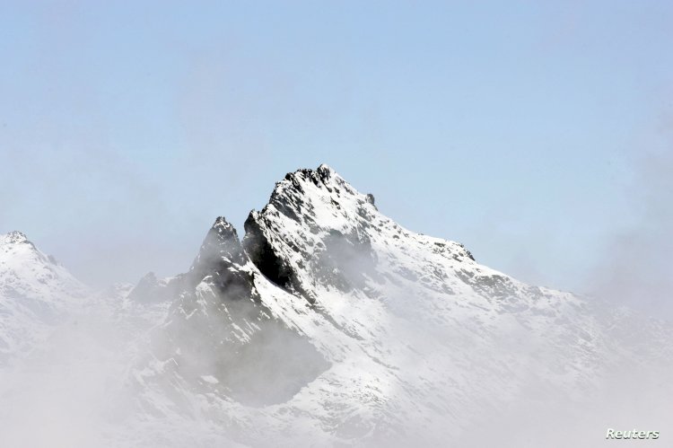 في دراسة جديدة: ذوبان الانهار الجليدية في العالم بسبب الاحتباس الحراري