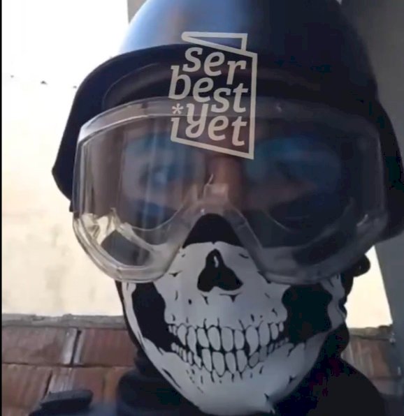 شاب تركي يطعن 7 أشخاص في حديقة مسجد ويبث فيديو مباشر لفعلته قبل اعتقاله