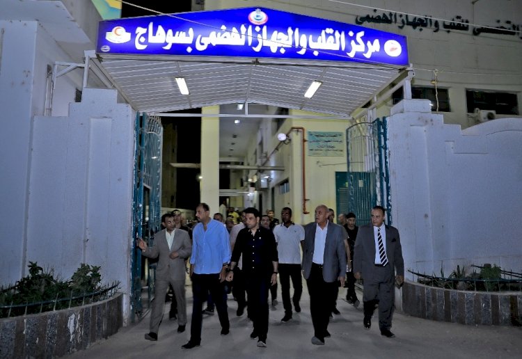 سراج يتفقد العمل بمركز القلب والجهاز الهضمي بمحيط المدينة الطبية