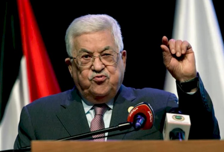 عباس : السيادة على قطاع غزة للدولة الفلسطينية ونشيد بجهود ترامب لإنهاء الحرب
