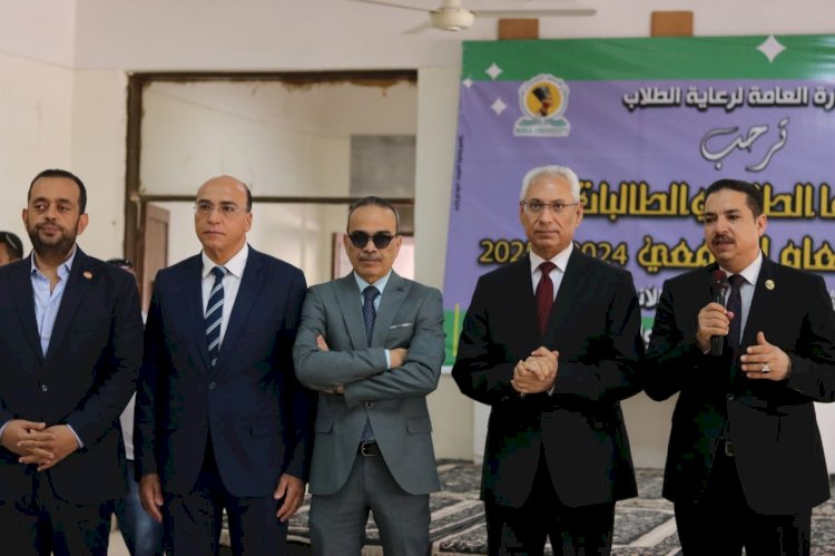رئيس جامعة المنيا يتفقد إجراءات الكشف الطبي للطلاب الجدد