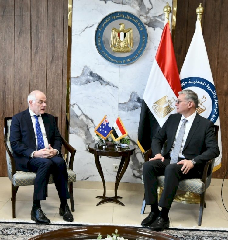 وزير البترول وسفير ايطاليا بحثا التعاون المشارك في قطاع التعدين