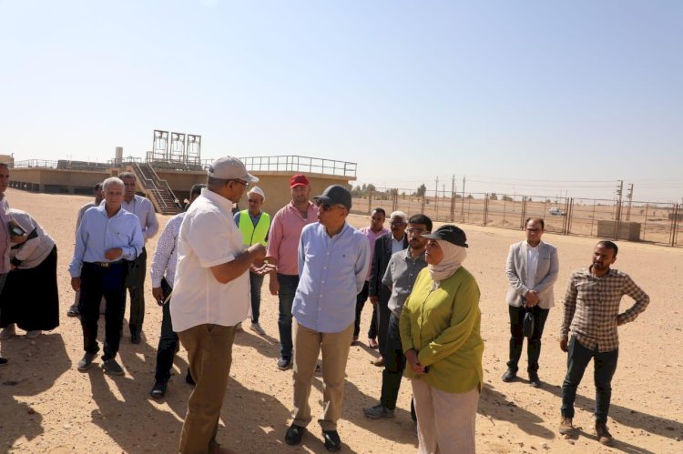 محافظ المنيا يتفقد محطة معالجة مياه الصرف الصحي بالظهير الصحراوي