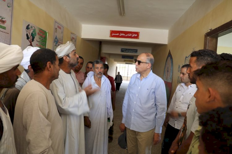 استجابة فورية لشكاوى أهالي قرية 8 محافظ المنيا يتفقد مدرسة الأمل