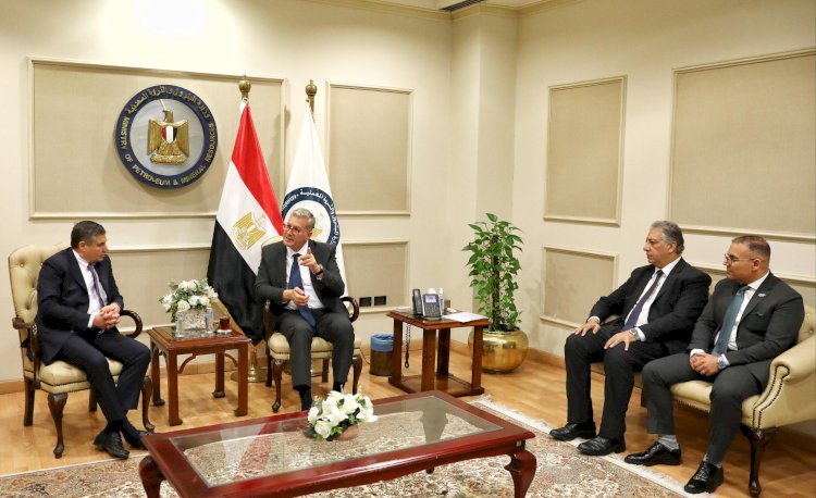 مباحثات بين بدوي ووفد بيكر هيوز تناولا مجالات الشركة في صناعة البترول والغاز