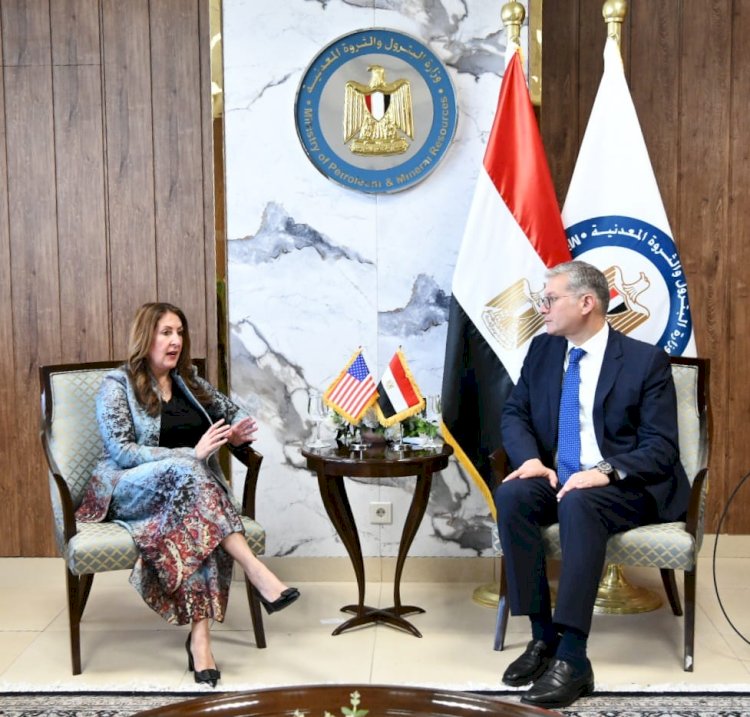 "بدوي" يستقبل" هيرو" لتعزيز التعاون البترولي من خلال الشركات الامريكية