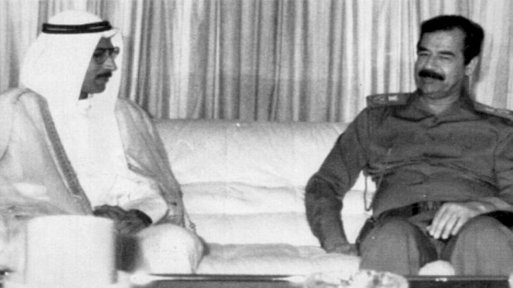 الكويت تجرد رئيس وزراء ووزير من الجنسية الكويتية بتهمة الخيانة والتخابر