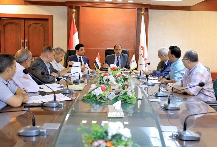 سراج يشدد علي انهاء ملف تقنين اراضي املاك الدولة بالكامل