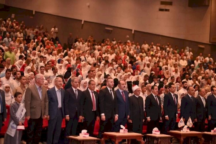 تكريم ٥٠٠ من حفظة القرآن الكريم في احتفالية كبرى لمستقبل وطن بالمنيا