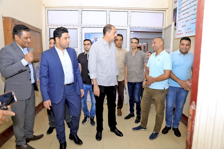 سراج يتفقد اعمال الرصف بالمخبز الالي