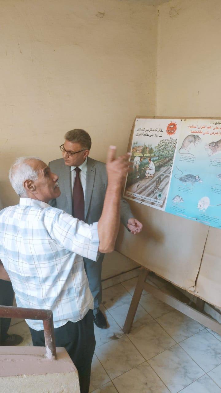 رئيس مكافحة الافات يشاركفي ورشة عمل بجامعة المنصورة