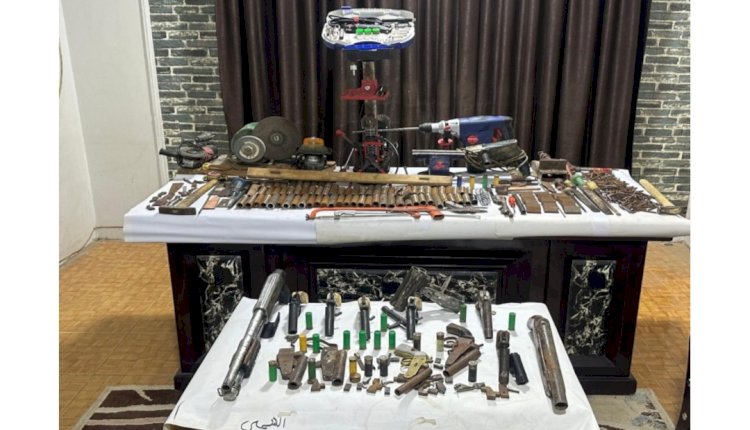 ضبط متهمين لقيامهما بادارة ورشة لتصنيع الاسلحة