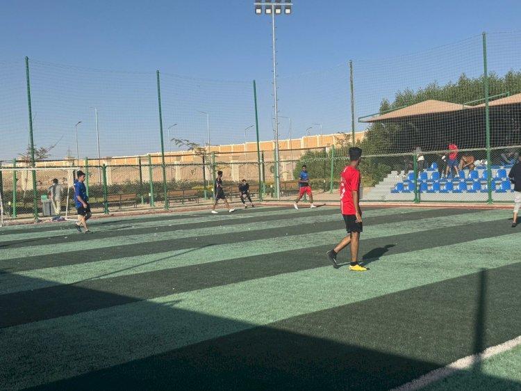 انطلاق بطولة خماسي كرة القدم لطلبة جامعة جنوب الوادي الأهلية