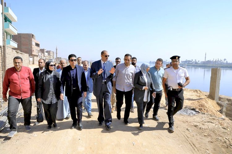 "سراج"يتفقد تطوير كورنيش اخميم