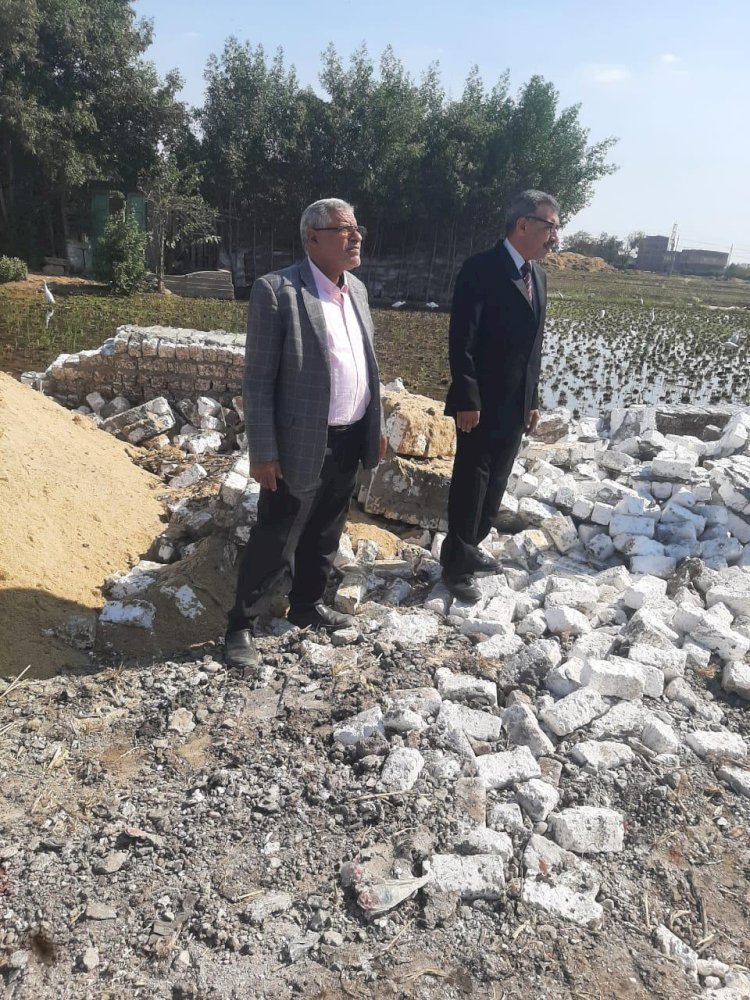 مهندسي حماية الاراضي يواصلون ازالة التعديات في ثلاثة محافظات