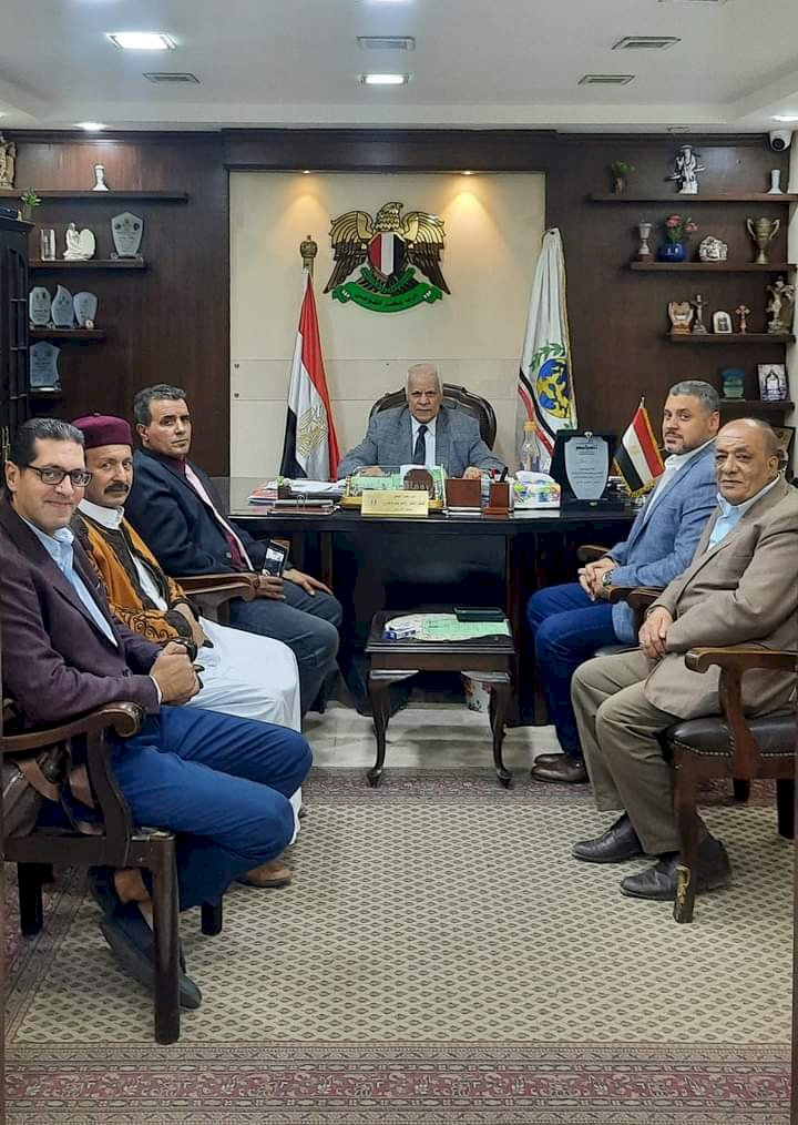 رئيس حزب مصر القومي يعقد اجتماعا لقطاع غرب الدلتا