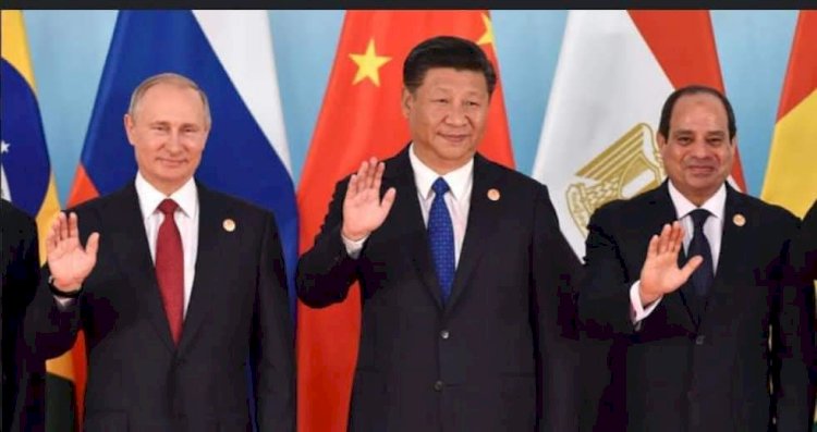 البريكس.. نعش النظام العالمي أحادي القطب وميلاد عالم متعدد الأقطاب 