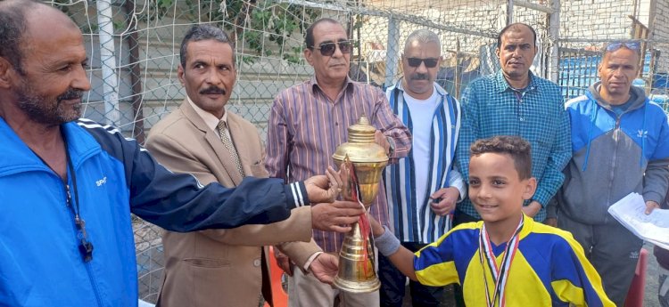 " فندي " يشهد نهائي الدورة التنشيطية لكرة القدم بالمرحلة الابتدائية