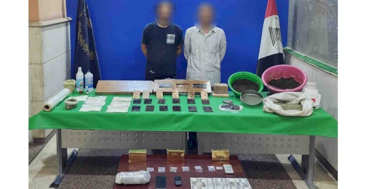 القبض علي تجار المخدرات بثلاثة محافظات