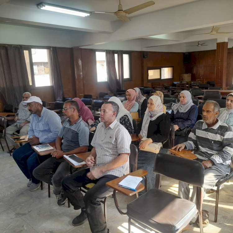 المركزية للارشاد الزراعي تنفذ"1600" ندوة ارشادية  اكتوبر الماضي