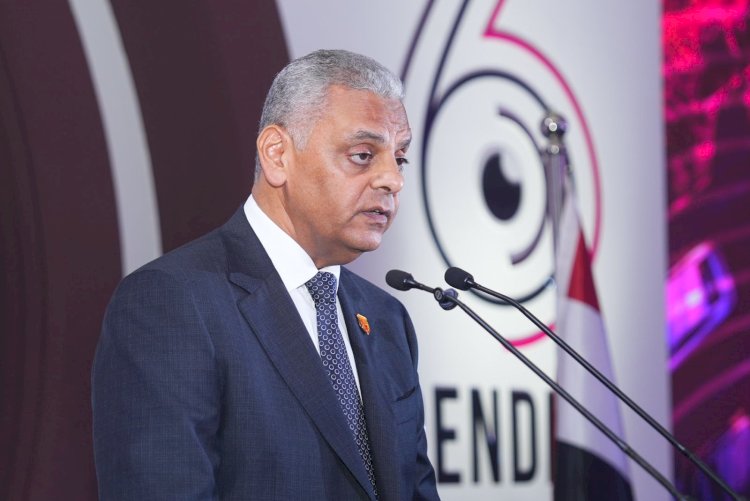 علاء الزهيري خلال افتتاح راندفو 6: حدث تاريخي لصناعة التأمين المصرية