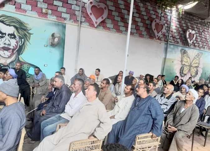 «ازرع القمح على المصاطب».. ندوات لتوعية «مزارعي المنيا» 