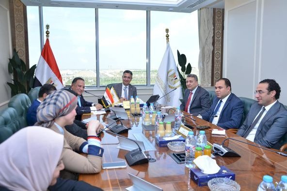 وزير التموين يستقبل وفد حزب "الشعب الجمهوري"