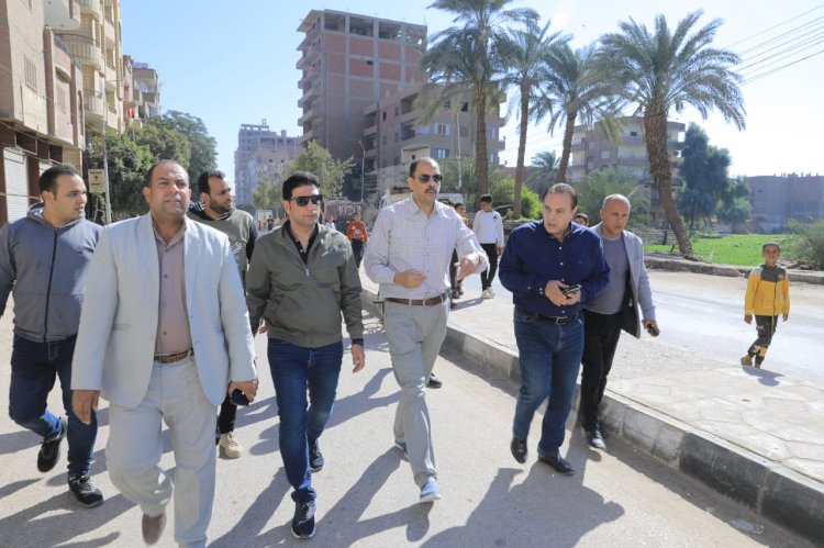 جولة ميدانية لمحافظ سوهاج باخميم