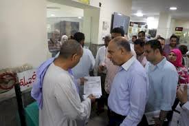 محافظ المنيا يتفقد سير العمل بالمركز التكنولوجي