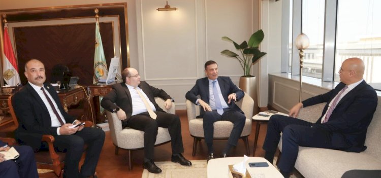 وزير الزراعة يبحث مع مسئولي شركة بيبسيكو العالمية زيادة حجم استثماراتها في مصر