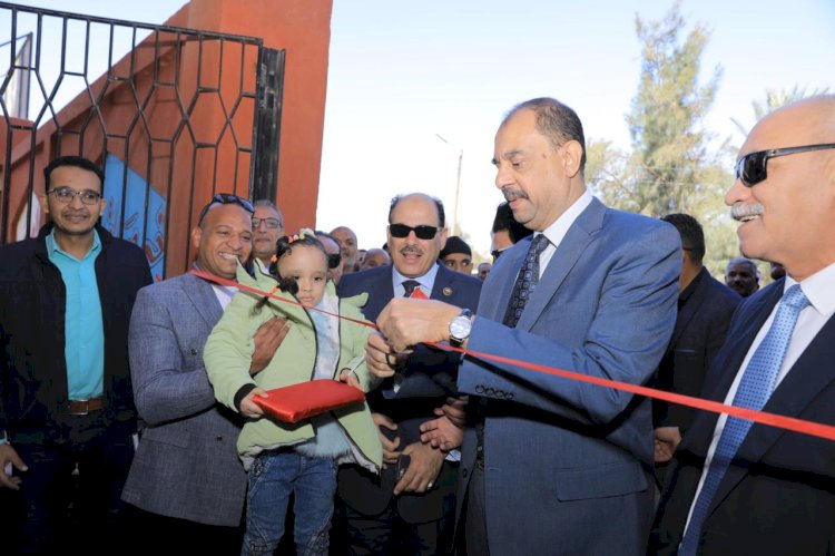 محافظ سوهاج يفتتح مجمع المعاهد الأزهرية بقرية " الديابات " بأخميم