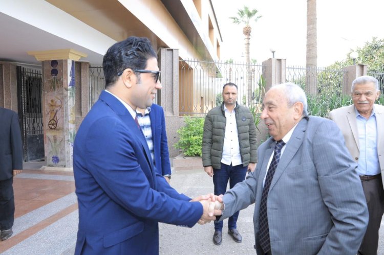 عبدالهادي يفتتح نادي المهندسين بسوهاج الجديدة