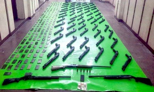 الداخلية تحبط محاولة جلب كميات من المخدرات والأسلحة