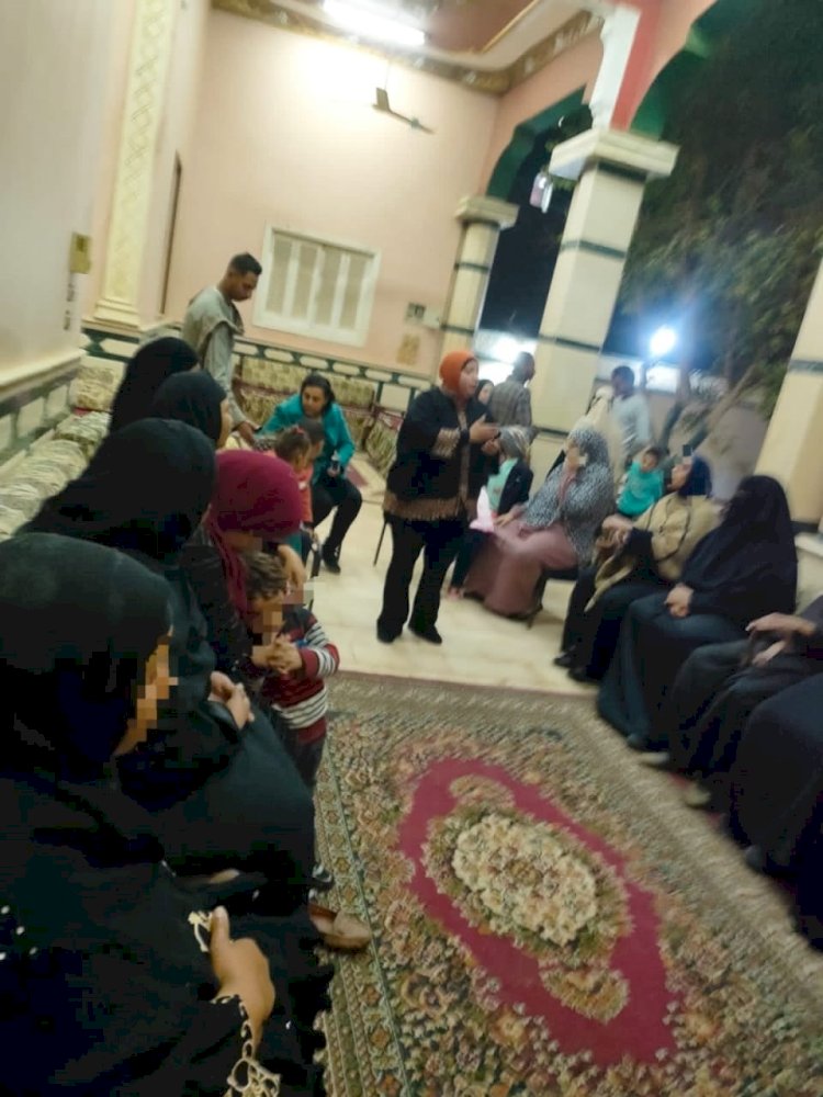 الشعب الجمهوري بقنا يعقد ندوة لا للعنف ضد المرأة وينظم قافلة طبية مجانية بدشنا