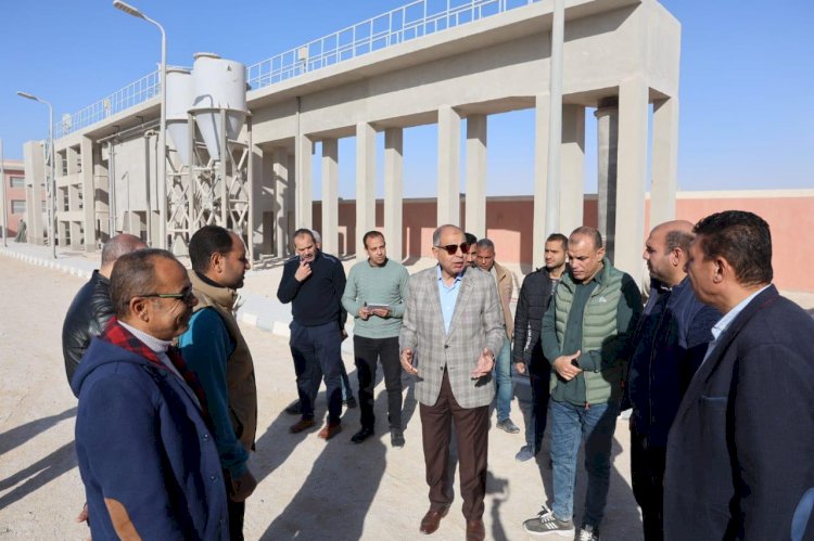 استعدادا لتحويلها لمحطة معالجة ثلاثية محافظ المنيا يتفقد محطة صرف جبل الطير