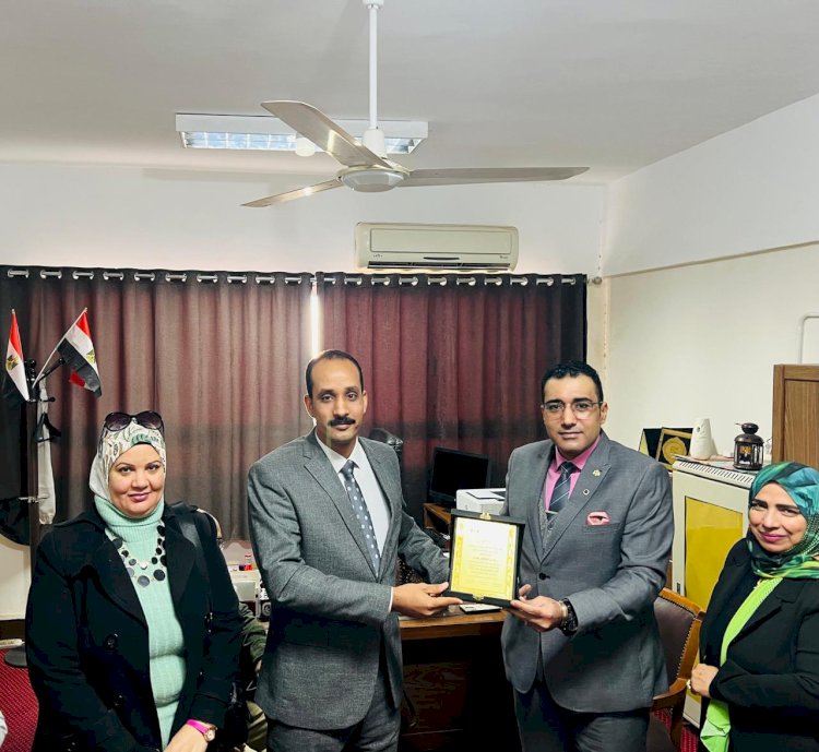 ائتلاف الحركة الشعبية في حب مصر يكرم د.عباس مصطفى