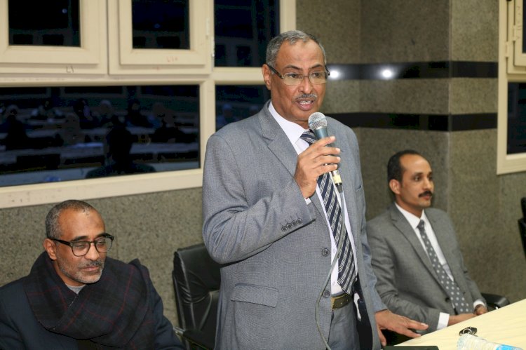 جامعة جنوب الوادي تنظم ندوة عن الجوانب القانونية للامتحانات