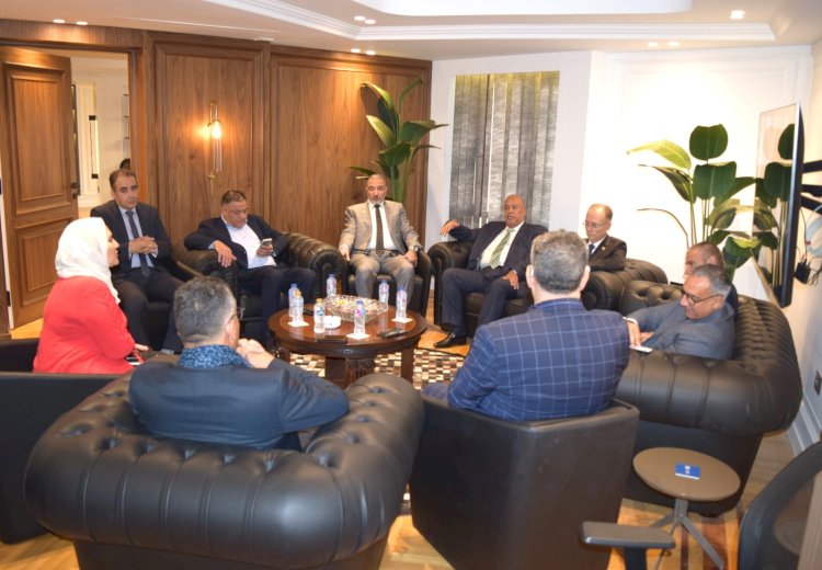 غرفة القاهرة التجارية تستقبل سفير بلغاريا لبحث زيادة العلاقات الاقتصادية